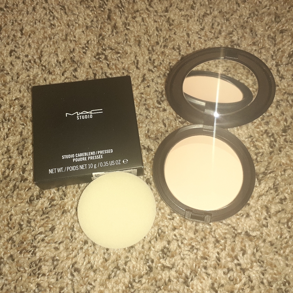 MAC Studio Pressed Powder
